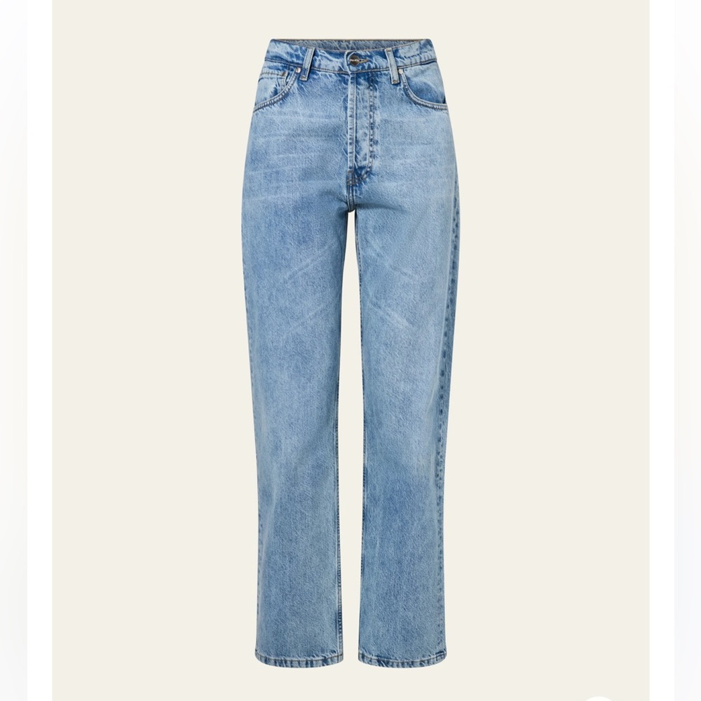 Djerf Avenue Relaxed Jeans in Washed Blue